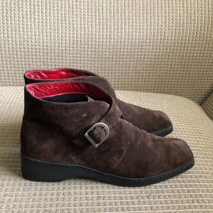 Salvatore Ferragamo Cobbie Women's Brown SuedeBoot